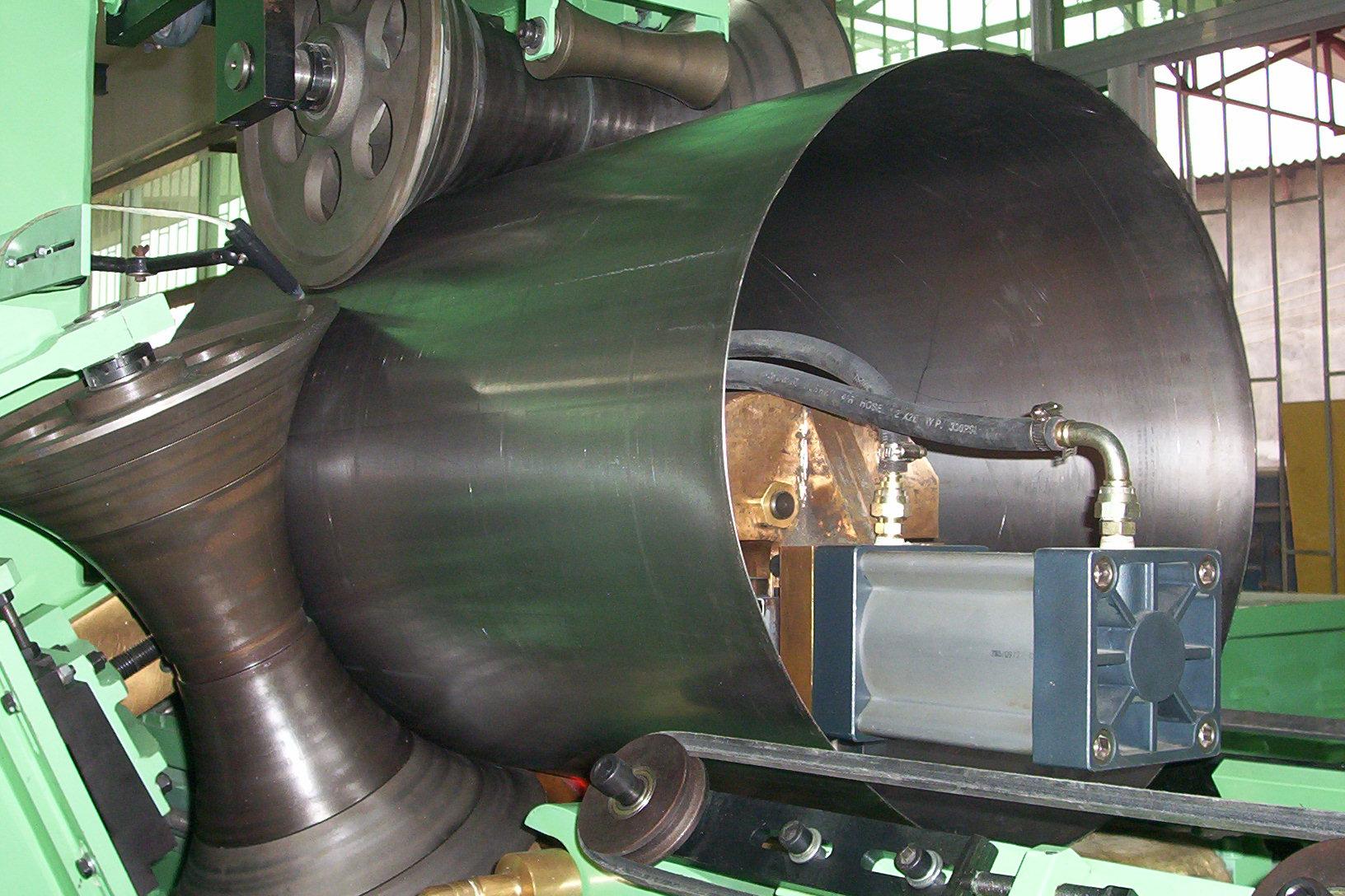 技术储存知识之高速钢桶缝焊机概述